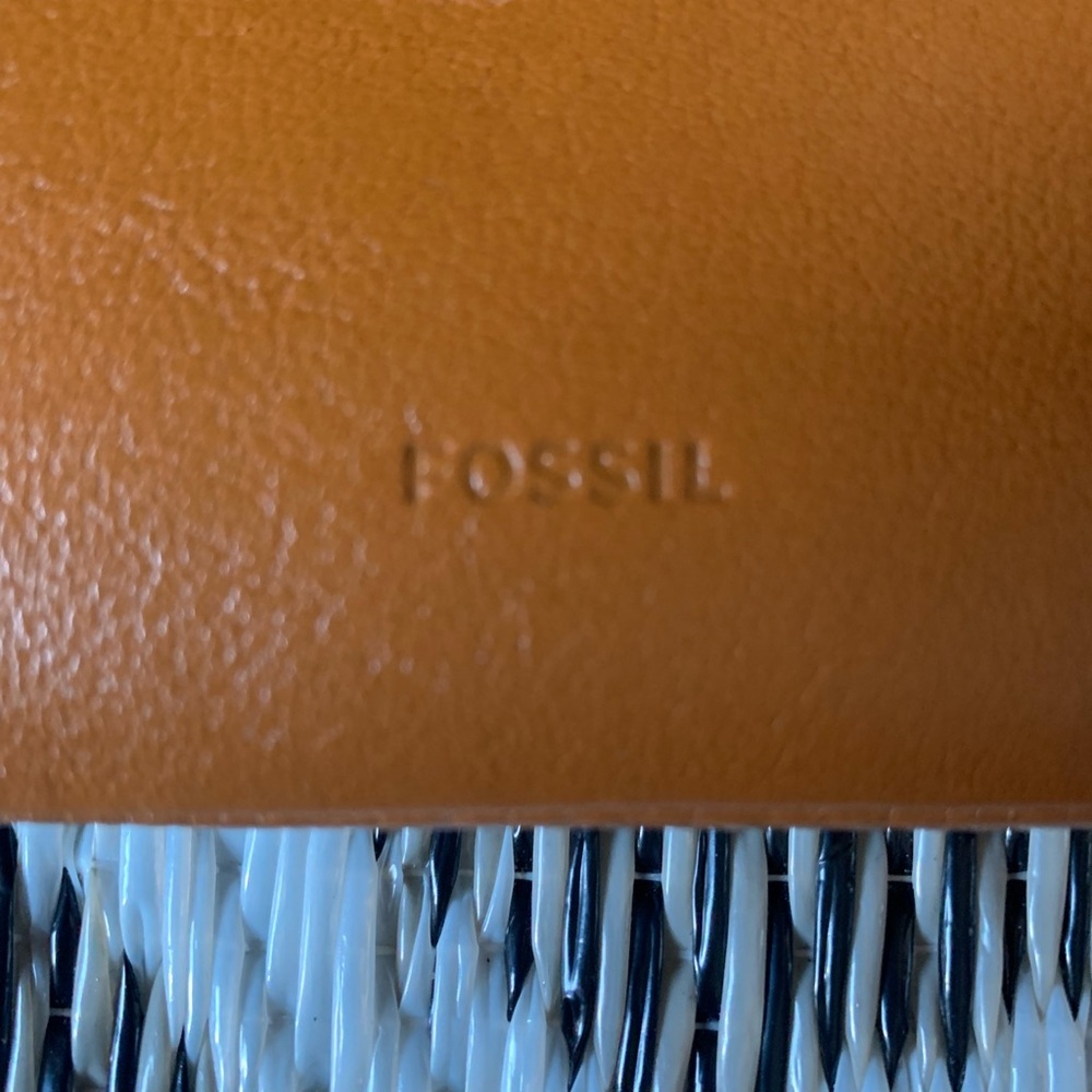 Fossil Caramel Leather Accessory - Picture 3 of 10